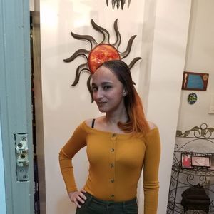 Meet your Posher, Luz